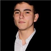 Professeur de 18 ans en classe préparatoire aux grandes écoles en ECE à Paris